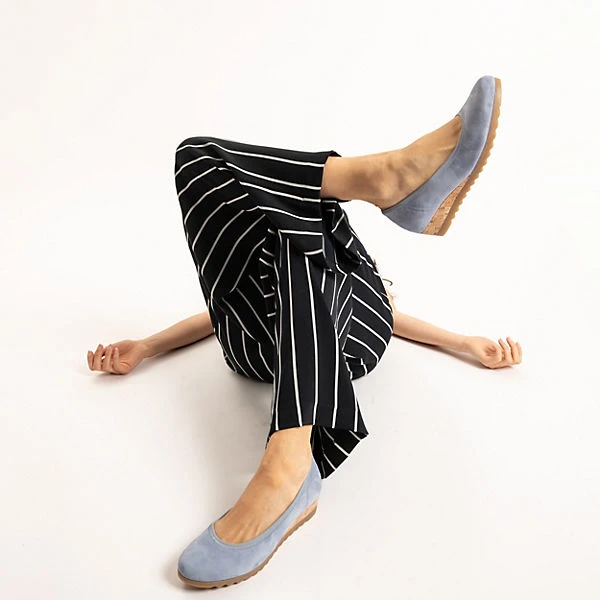 Gabor Keilpumps 2 Gabor Keilpumps – Bild 2